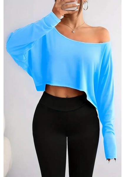 Kadın Düşük Omuz Kayık Yaka Oversize Uzun Kollu Crop T-Shirt
