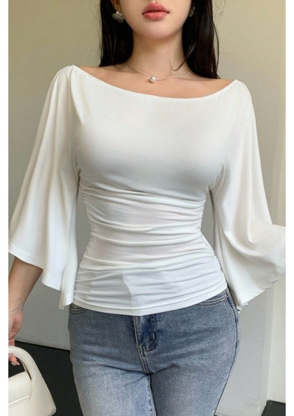 Kadın Beyaz Kayık Yaka Flare Kol Drapeli Fit Bluz fırsatları