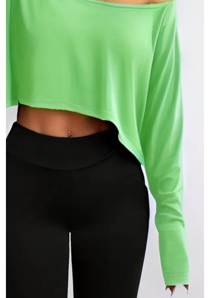 Kadın Düşük Omuz Kayık Yaka Oversize Uzun Kollu Crop T-Shirt fiyatları