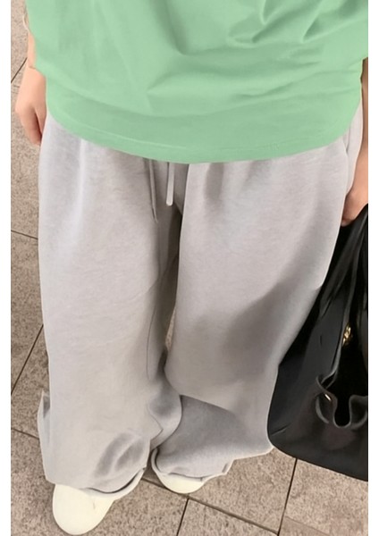 Su Yeşili Kadın Düşük Omuz Kayık Yaka Oversize T-Shirt modelleri