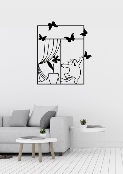 Pencerede Kelebek Yakalayan Kedi Figürlü Dekoratif Metal Duvar Süsü