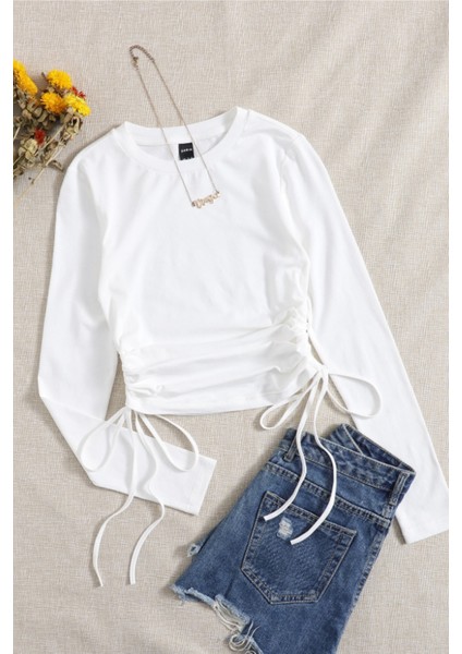 Kadın Beyaz Büzme Ip Detaylı Bisiklet Yaka Uzun Kollu T-Shirt