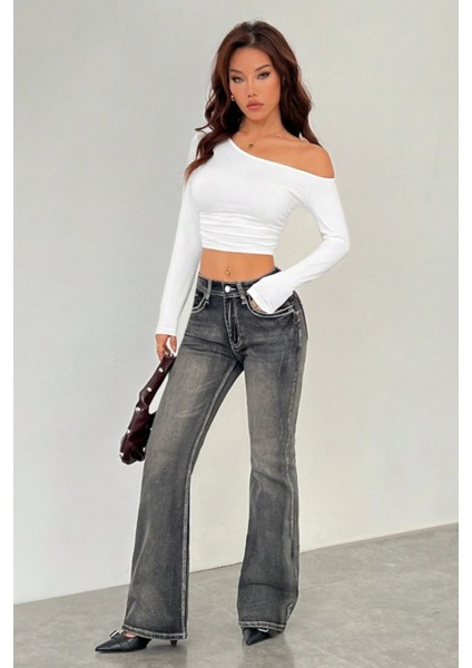 Kadın Asimetrik Yaka Uzun Kollu Crop T-Shirt Beyaz modelleri