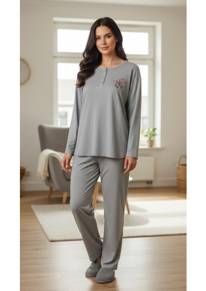 Mini Çiçek Desenli Raporlu Kadın Pijama Takım Gri