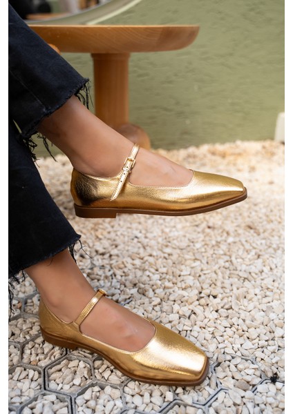 Flue Gold Kadın Tokalı Düz Babet modelleri