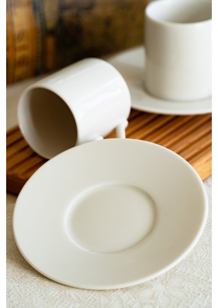 Hayal 4 Parça 2 Kişilik Porselen Kahve Fincan Takımı fırsatları