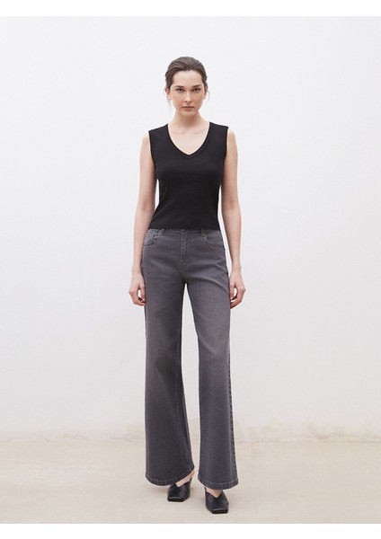 Yeni Sezon V Yaka Kadın Atlet fiyatları