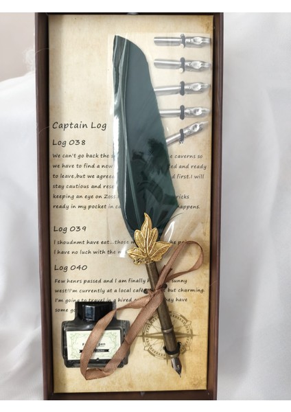 Tüy, Akçaağaç Yaprağı Detaylı Vintage Divit Kalem Seti (27 x 11 Cm)