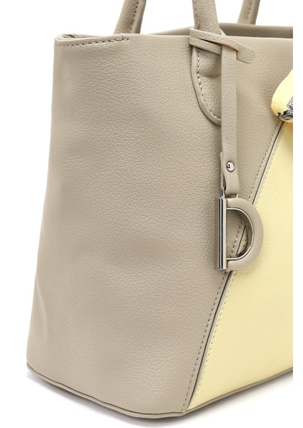 Kadın Gri Uzun Askılı Aksesuarlı Kol Çantası 25SBD250818