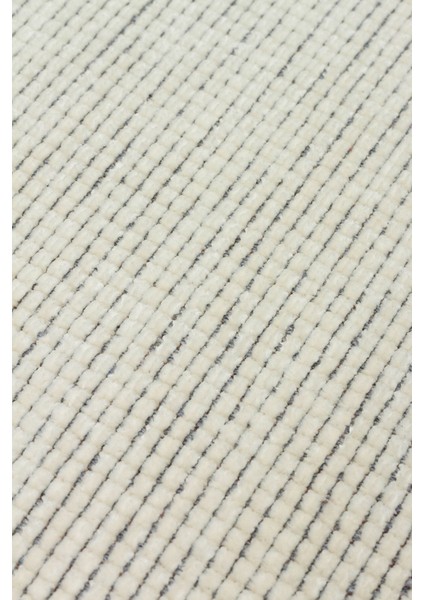 Liza Kilim Liz 01 White Yumuşak Tuşeli Çamaşır Makinesinde Yıkanabilen Kaymaz Tabanlı Şık Kilim fırsatları