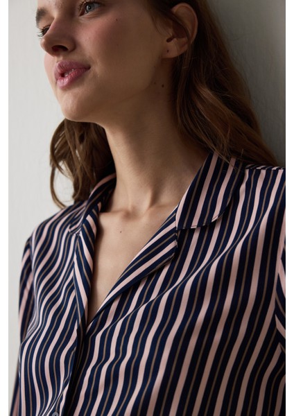 Lacivert Çizgili Gömlek Yaka Uzun Kollu Pijama Takımı fırsatları