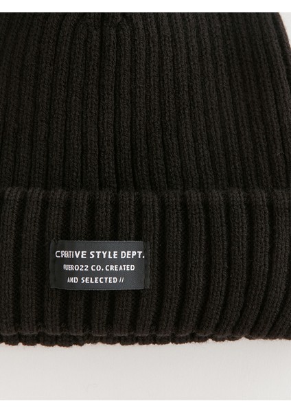 Yeni Sezon Etiket Detaylı Erkek Bere modelleri