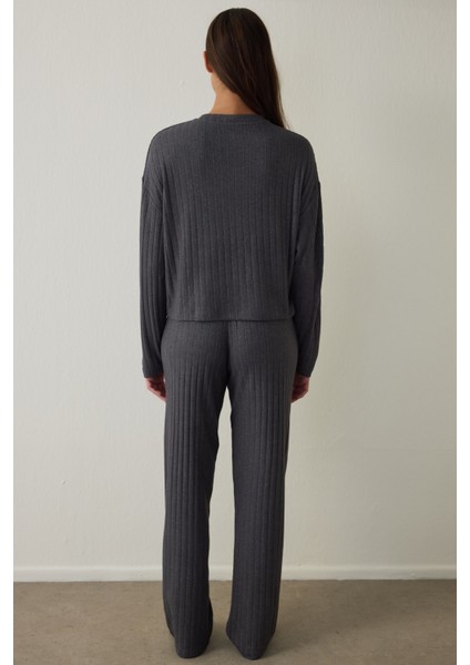 Antrasit Kuromi Baskılı Kayık Yaka Uzun Kollu Pijama Takımı indirimleri