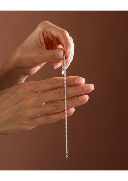 925 Ayar Gümüş Zirkon Taşlı Su Yolu Tennis Bileklik -Rodyum Gümüş Renk -Silveria Jewels modelleri