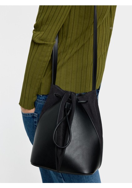 Deri Detaylı Orta Boy Bucket Çanta