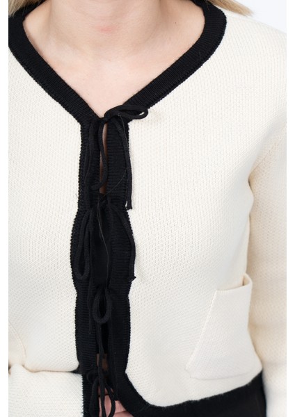 Becca Bağcıklı Triko Kazak 137 fiyatları