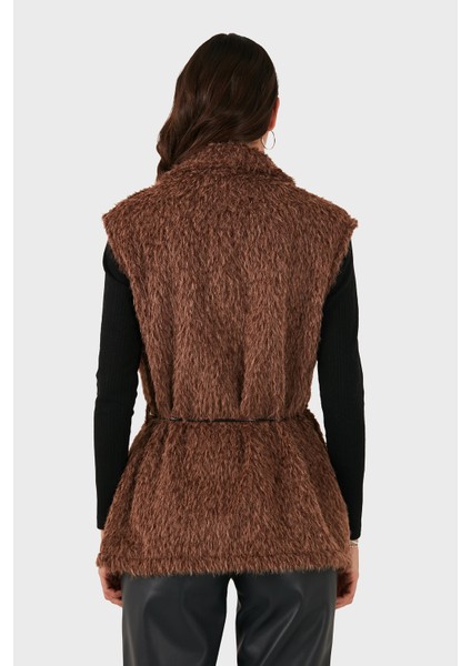 Via Dante Regular Fit Kruvaze Yaka Bağlama Detaylı Kürk Yelek Bayan Yelek 68821807 modelleri