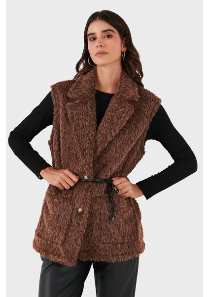 Via Dante Regular Fit Kruvaze Yaka Bağlama Detaylı Kürk Yelek Bayan Yelek 68821807 indirimleri