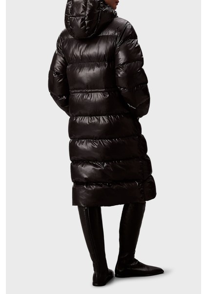 Kapitoneli Relaxed Fit Kapüşonlu Uzun Şişme Mont LV047D506GUB1 Bayan Mont LV047D506G Ub1 fiyatları