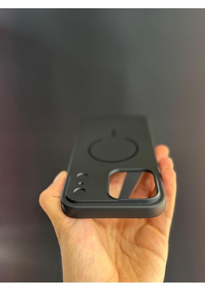 Iphone 17 Pro Uyumlu Siyah Sert Silikon ve Içi Kadife Magsafe Kılıf modelleri