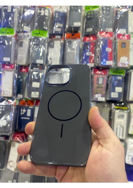 Iphone 11 Uyumlu Siyah Şık Tasarım Magsafe Parlak Içi Kadife Kılıf