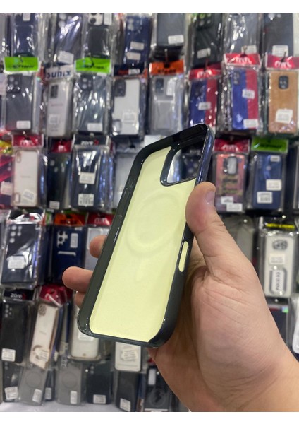 Iphone 11 Uyumlu Siyah Şık Tasarım Magsafe Parlak Içi Kadife Kılıf fiyatları