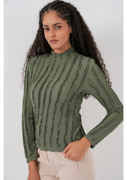 Kadın Bdart Dokulu Slim Fit Dik Yaka Bluz Haki Yeşil indirimleri