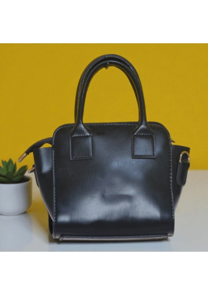 Kadın Siyah Mini Kol & Omuz Çantası – Şık Yapı Detaylı Küçük Boy Askılı Çanta fiyatları