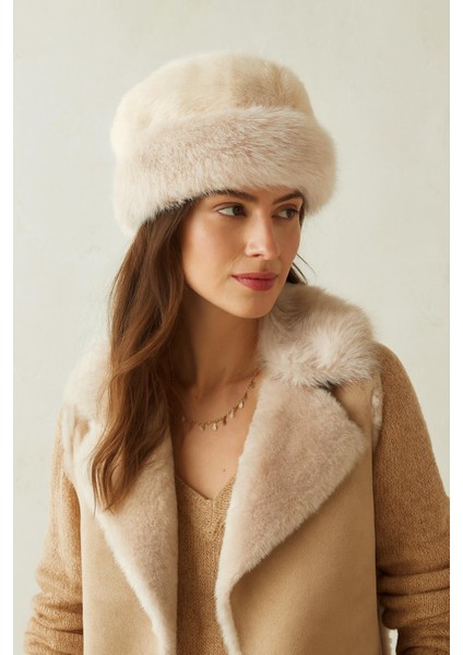 Yuvarlak Suni Kürk Şapka - Bej Kışlık Boho Bucket Hat