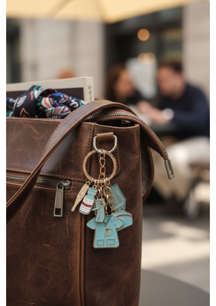 Altın Sarısı Kalp Detay Kilit Ateş Ölçer Sağlık Figürlü Çanta Aksesuarı Anahtarlık