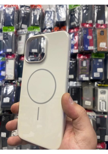 Iphone 11 Uyumlu Beyaz Şık Tasarım Magsafe Parlak Içi Kadife Kılıf