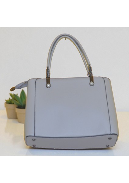 Kadın Iki Renk Blok Detaylı Omuz Çantası – Şık ve Modern Tasarım fiyatları