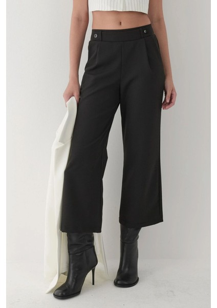Kadın Düğme Detaylı Yüksek Bel Pantolon Siyah