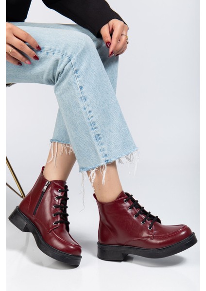 02-2001 Bordo Kırışık Rugan Bağcıklı Fermuarlı Günlük Kadın Bot