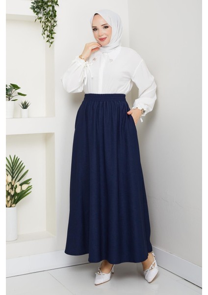 Lacivert Renk Ince Fitilli Kadife Kadın Etek Beli Lastikli 38 40 42 44 46 48 Bedenlere Uyumludur.