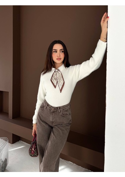 Fularlı Yumoş Triko Kazak