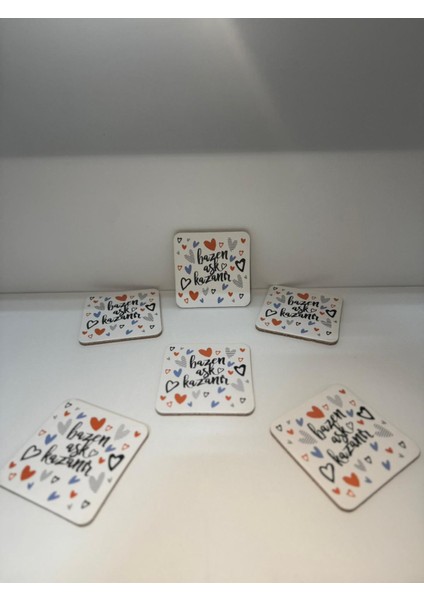 Dekoratif Bardak Altlığı 6'lı Bazen Aşk Kazanır fiyatları