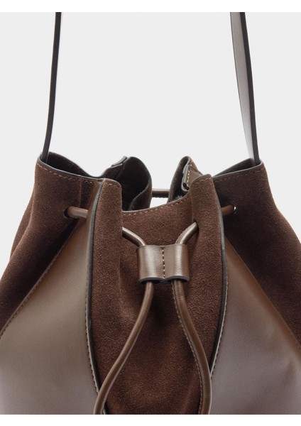 Deri Detaylı Orta Boy Bucket Çanta