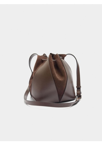 Deri Detaylı Orta Boy Bucket Çanta fiyatları