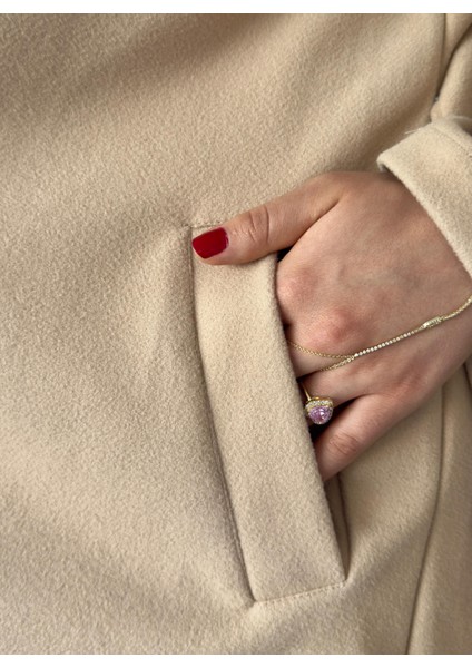 Kadın Kruvaze Yaka Belden Bağlamalı Oversize Kaşe Kaban indirimleri