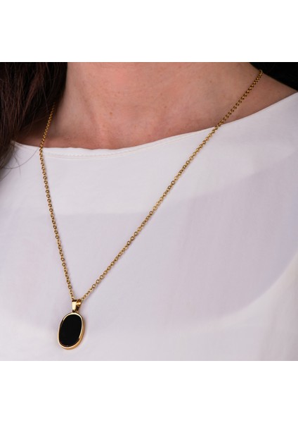 Siyah Oval Figürlü Altın Renk Çelik Kadın Kolye – Zamansız ve ŞıkTasarım Kolyesi fiyatları