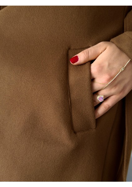 Kadın Kruvaze Yaka Belden Bağlamalı Oversize Kaşe Kaban indirimleri