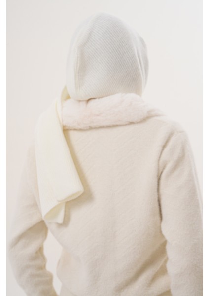 Kapüşon Detaylı Örgü Şal | Hooded Scarf Trendi