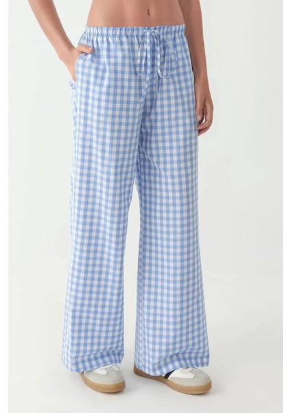 Kadın Geniş Paça Ekose Kareli Pantolon Bebek Mavisi