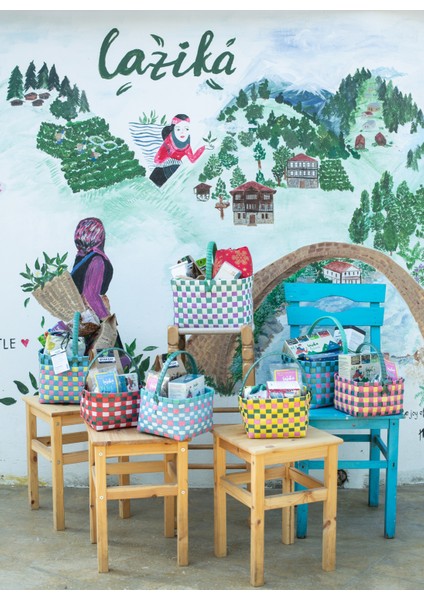 Tek Kişilik Çay Seti-Siyah Çay (400G), English Breakfast Siyah Çay, Hatmi Çiçeği & Bergamot Yeşil Çay fırsatları