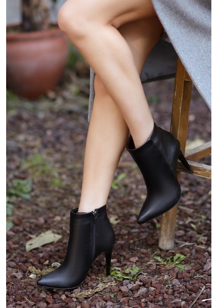 Topuklu Yandan Fermuarlı Bot Siyah Topuk Boyu 10 cm modelleri
