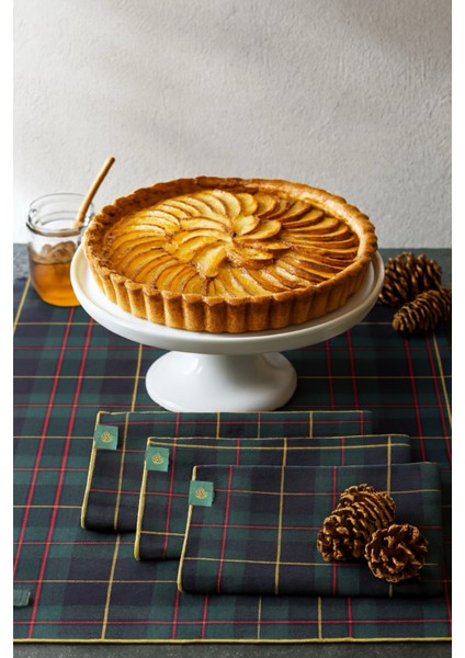 Baby Home 5li Ekose Desenli Runner Set, Yılbaşı Yeni Yıl Davet 4 Amerikan Servis ve 1 Runner