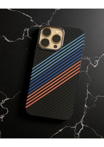 Iphone Uyumlu Lens Hediyeli İnce Karbonfiber Magsafe Destekli Kılıf