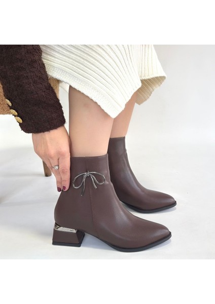 Harly Kahverengi Cilt Topuklu Bot - Lisinya fırsatları