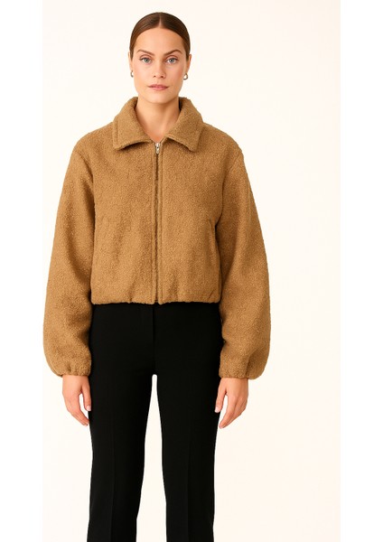 Kadın Kısa Teddy Ceket – Yumuşak Dokulu, Fermuarlı, Sıcak Tutucu fiyatları